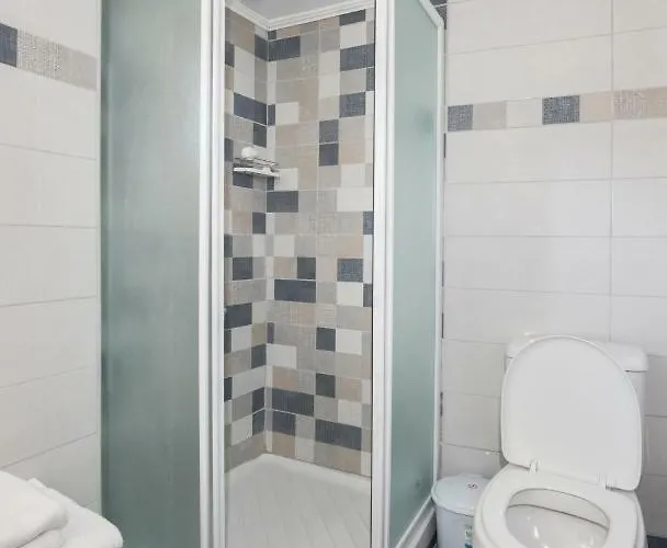 Takis Family Corfu Penzion Kontokali