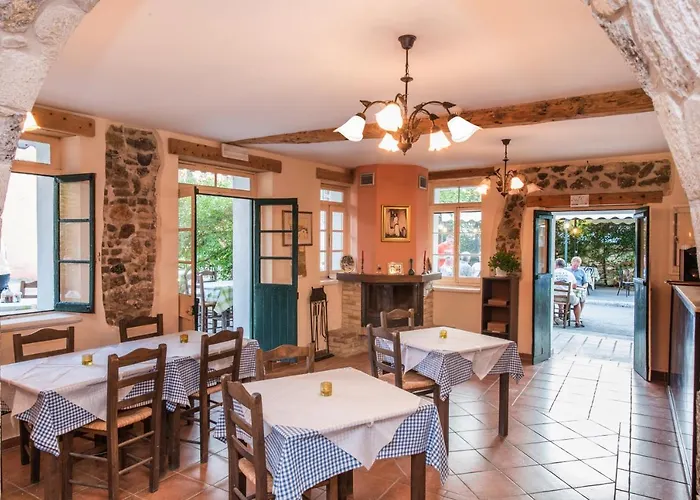 Takis Family Corfu 3* Kontokali
